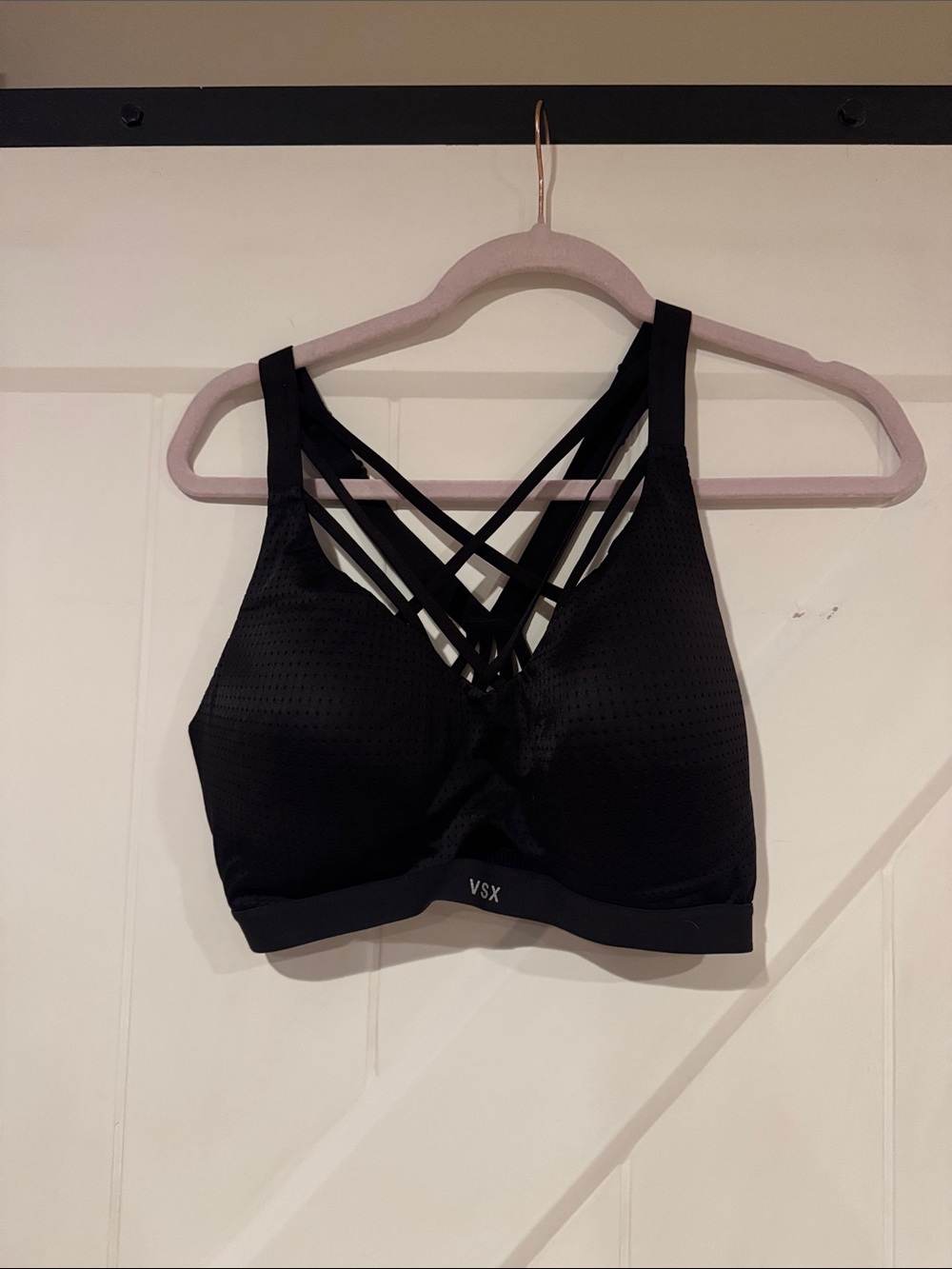 Victoria's Secret Black Strappy VSX Sports Bra with Crisscross Back